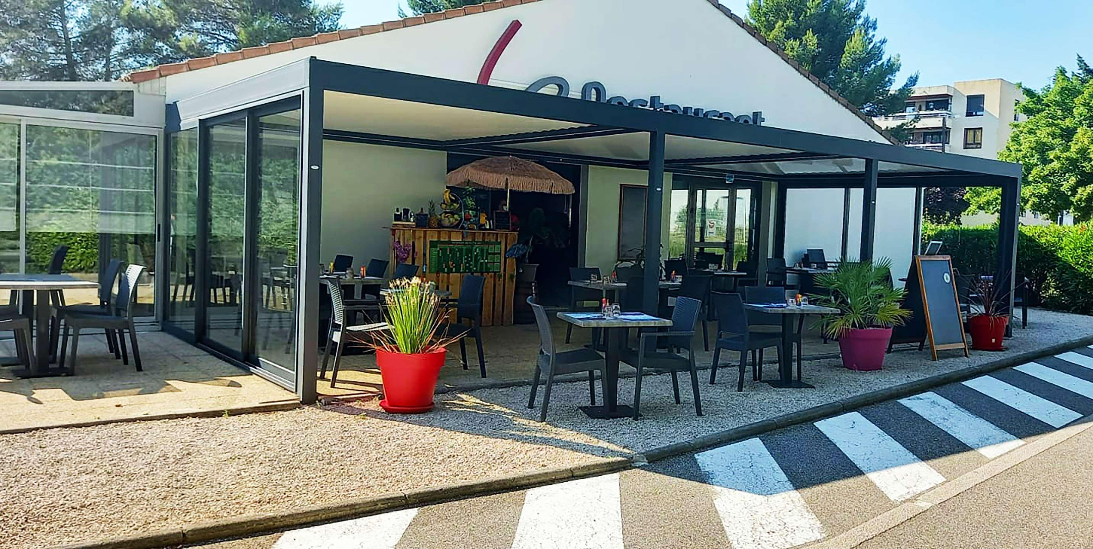 Campanile Orange Centre Sortie 21 Sur A7 A9 Ξενοδοχείο Εξωτερικό φωτογραφία